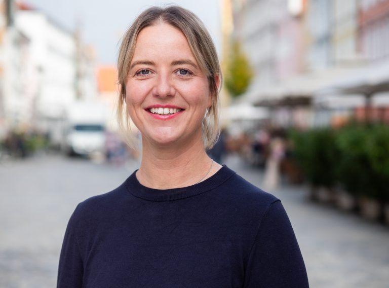 Julia Oberland